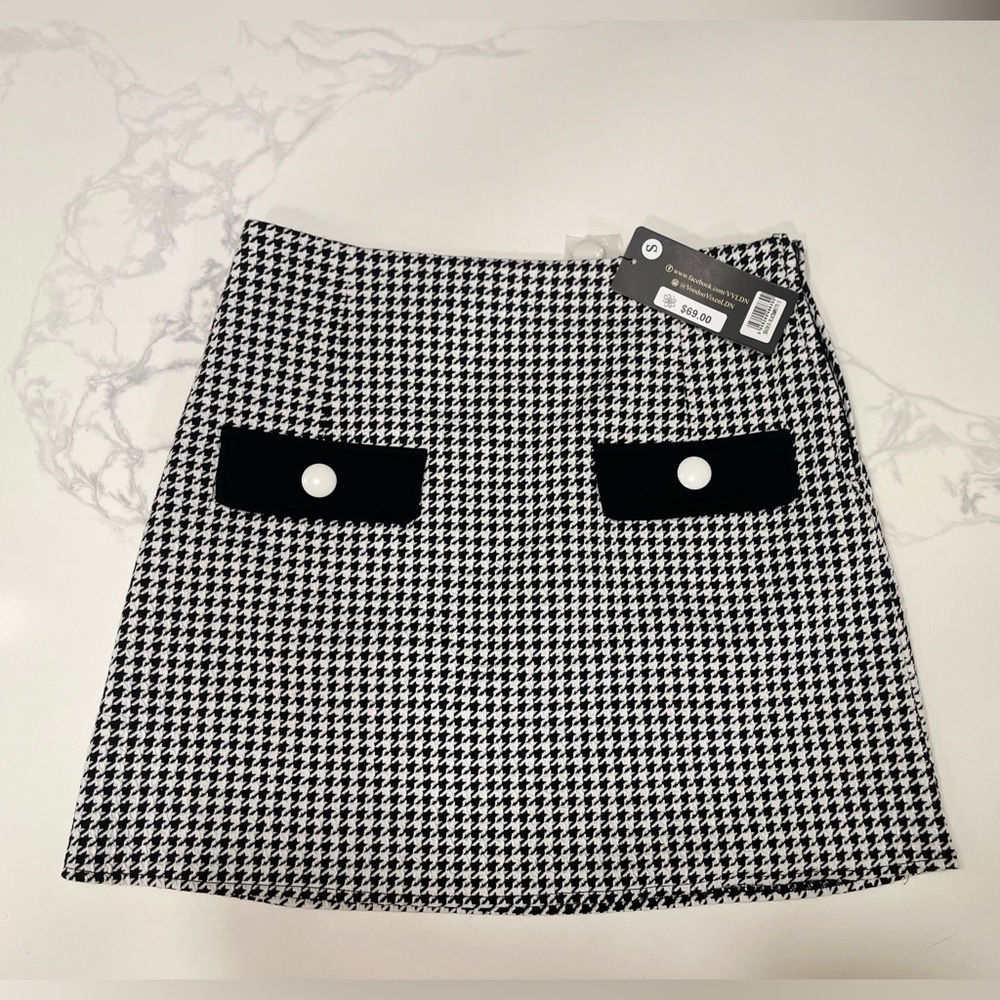Houndstooth Vintage style miniskirt